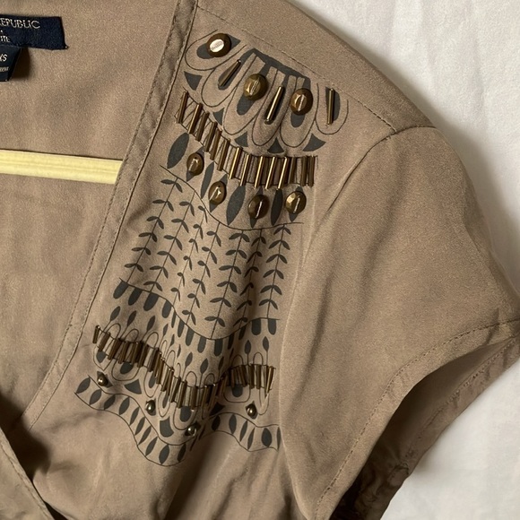 Banana Republic: Lightweight Geometric pattern top- PXS - Picture 5 of 16